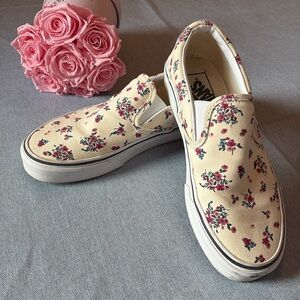 Vans Slip-On Canvas Sneakers Size 8